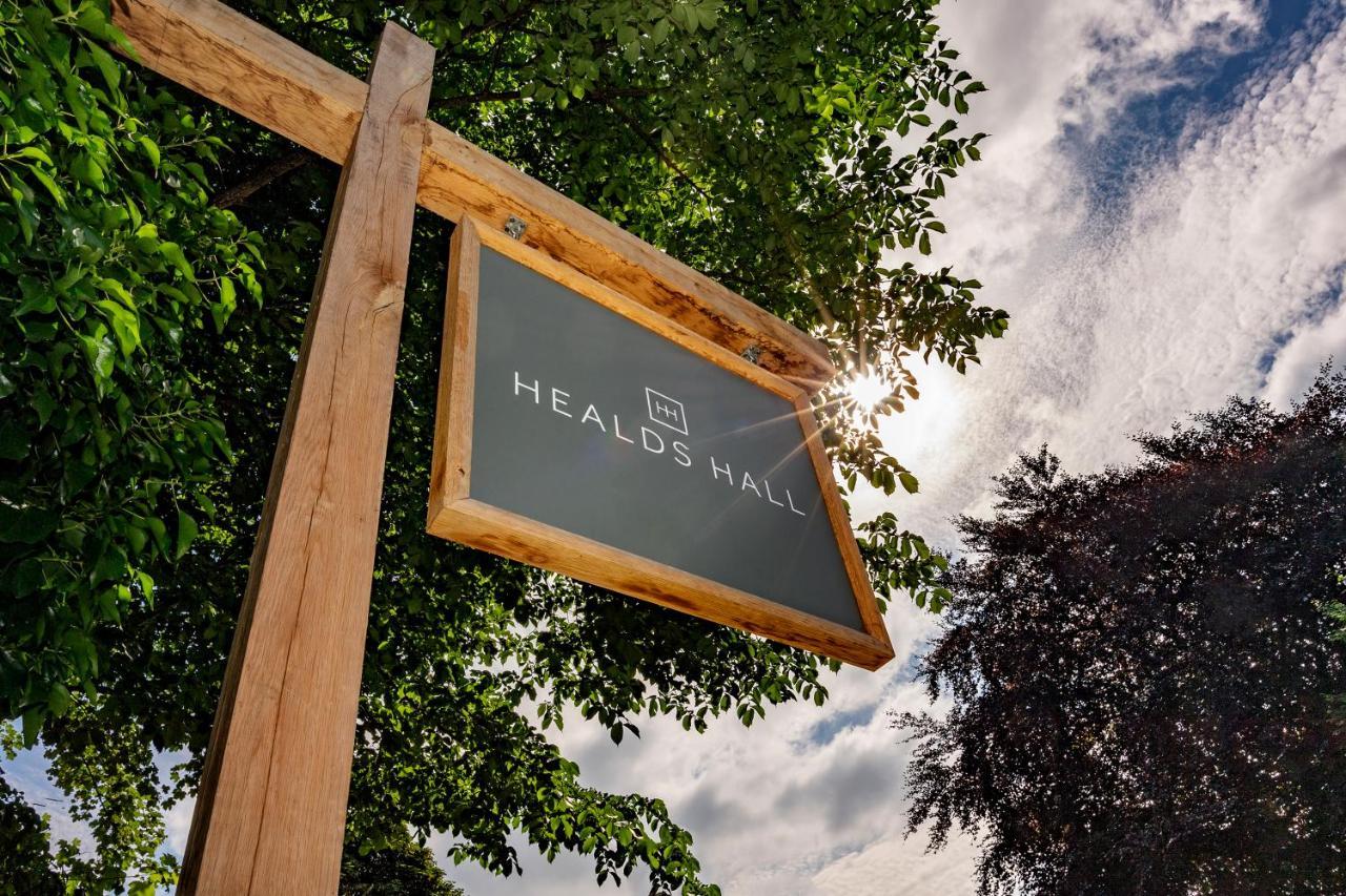 Healds Hall Hotel Cleckheaton Bagian luar foto