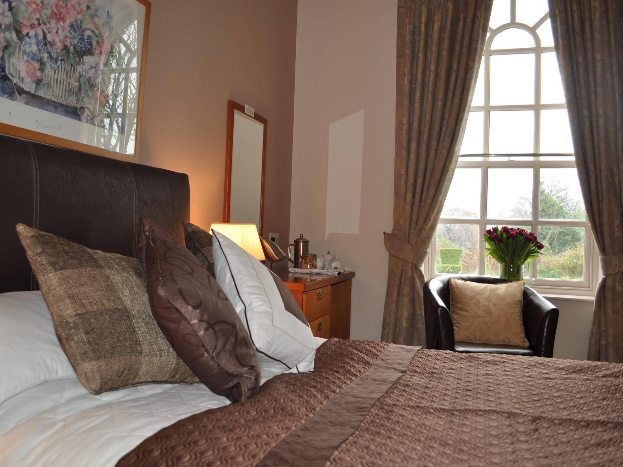 Healds Hall Hotel Cleckheaton Bagian luar foto